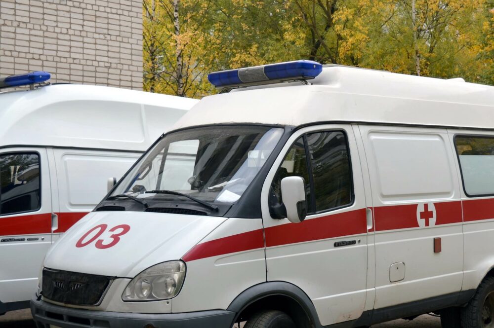 兩輛救護車